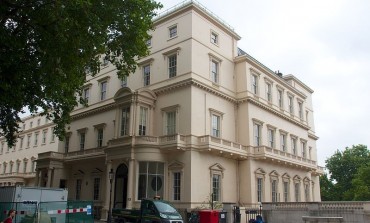 Değeri £10 m’un Üzerinde Olan Evlerin Satışları Üçe Katladı.